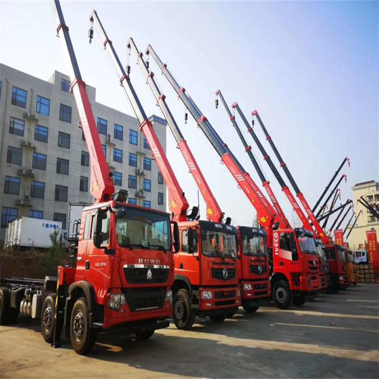 海尾镇租专业吊车电话